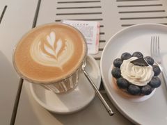 蓝莓塔-UNI UNI(环亚凯瑟琳店)