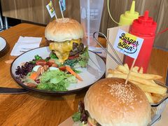 -The Diner X餐厅(青岛万象城店)