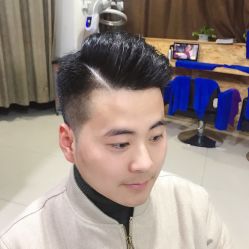 点击看大图 -西克造型美发连锁