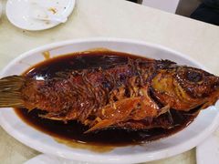 罾蹦鲤鱼-奥华餐厅·老张记(台基厂店)
