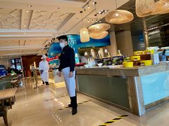 -咖啡苑自助餐厅·中国大饭店