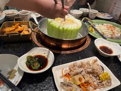 -得意咚瓜·顺德鱼生·冬瓜火锅(深圳首店)