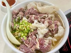雪花拼胸口油河粉-菜忠潮州牛肉店(岗厦店)