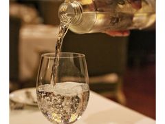 -龙虾酒吧扒房(宁波香格里拉店)