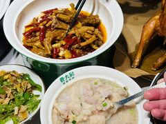 -费大厨辣椒炒肉(黄兴中心广场店)