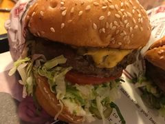 -The Habit Burger Grill 哈比特汉堡(复兴soho店)