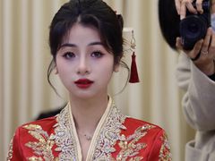 -经典婚纱摄影美学馆·私人定制
