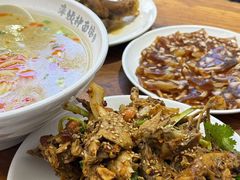-萍姨抻面馆·鸡架冒菜(清湖店)