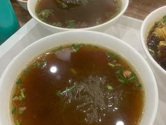 牛肉粉丝汤-草桥清真牛肉锅贴扁食店