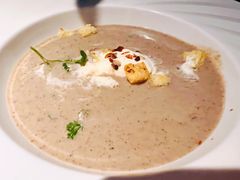 奶油蘑菇汤-弦月窗LUNETTE BY AMANDA(复兴路店)
