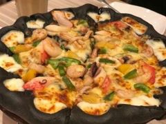 10寸海鲜至尊芝心黑比萨-必胜客(紫竹桥苏宁店)