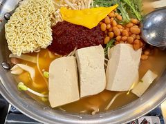 部队火锅-富乐满韩国正宗炸鸡韩国料理(虹泉路店)