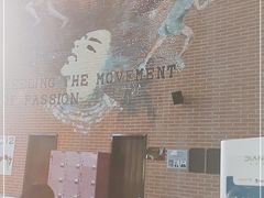 -一兆韦德健身(慧芝湖店)