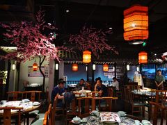 大堂-卢大鲜鱼头捞饭(美利广场店)