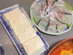 -东镇老火锅(胶州宝龙店)