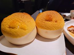 菠萝包-小炳胜(卓悦中心店)