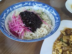 -马姐爆肚儿门丁肉饼