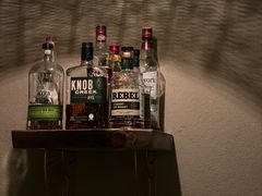 -Shift cocktail bar鸡尾酒吧
