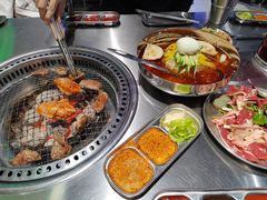 -马路牙子烧烤音乐酒馆(望京店)