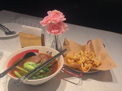 -静香HOUSE·全时段融合餐厅(七星欢乐颂店)