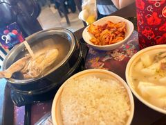 -皇室宴会厅(香港迪士尼乐园)