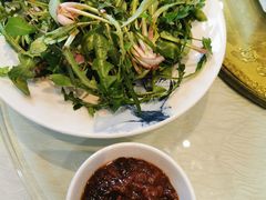 曲菜蘸酱-十二海鲜(南湖店)