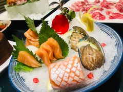 三文鱼拼北极贝-璞御·海鲜·雪花牛肉局(宾水西道店)