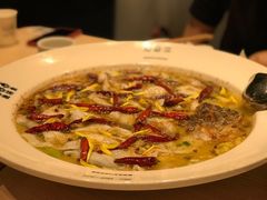 -渔语鱼酸菜鱼新川菜(来福士店)