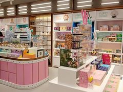 -泡泡玛特POPMART(蓝色港湾店)