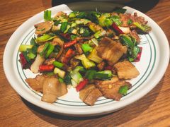 -云海肴·汽锅鸡·云南菜(天山百盛优客店)