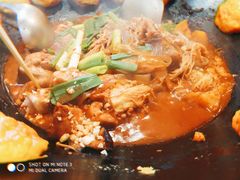 -王老六铁锅炖鱼(圣亚海洋店)
