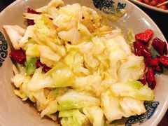 手撕包菜-潇湘阁(昆泰国际大厦店)