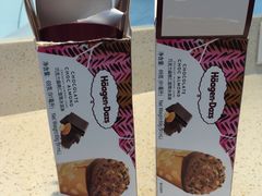 -全家便利店(愚园店)