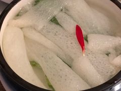 竹荪-尚尚仙·酸汤猪手·猪肚鸡火锅(华联万柳购物中心店)