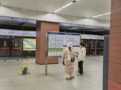 -白石桥南(地铁站)