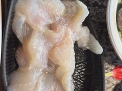 -老牌坊云南鱼豆花火锅(哈西万达店)