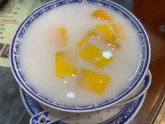 芋圆椰汁西米芒果-赵记传承·中国甜品(福州总店)