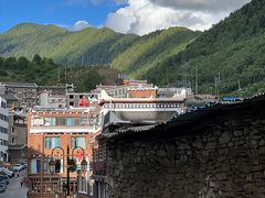 -四姑娘山阿巴郎·藏式花园餐厅