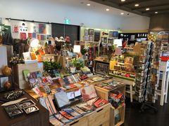 -诚品(信义店)