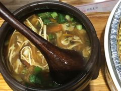 -满园烤鸭·春饼(太原街万达店)
