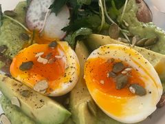 牛油果吐司-Egg•Allday Brunch(襄阳北路店)