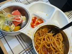 -菲滋意式餐厅(临海银泰店)