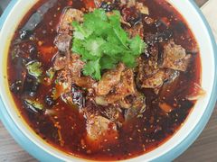 -有红鸡毛店·川菜(建设路店)