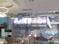 -皇宫大酒店
