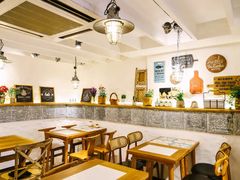 用餐区-十面欢腾·海鲜面·台式Bistro(长乐路店)