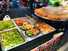 -六合夜市