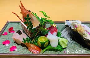 Seasonal Selection of 5 Fresh Fish Sashimi