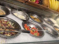-金滏山·烤肉海鲜火锅自助(襄阳万达店)