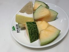 哈密瓜-潮牛壹号鲜牛肉火锅(光谷天地店)