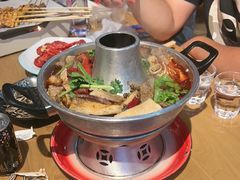 -华府九号海鲜烧烤大排档(龙域店)